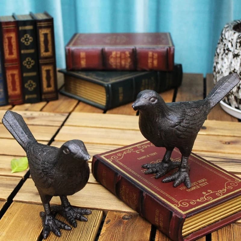 Vintage Room Decor Wrought Iron Birds Figurine Rustic Home Cast Iron Birds Decor Creative Country Style Farmhouse Table Decor