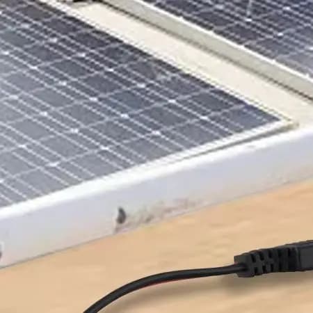 12V 10A for Solar Charge Controller with MPPT and LCD Display for Lithium Battery Charging and Protection with Waterproof Design