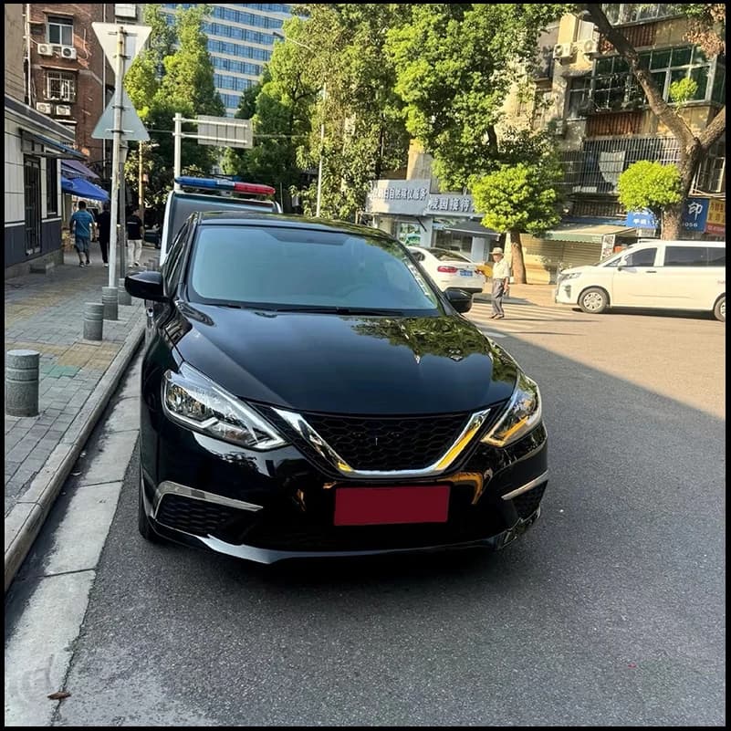 For Nissan Sentra 2016-2019 Front Fog Light Eyelid Foglight Lamp Cover Trim Eyebrow Molding Decorate Car Accessories