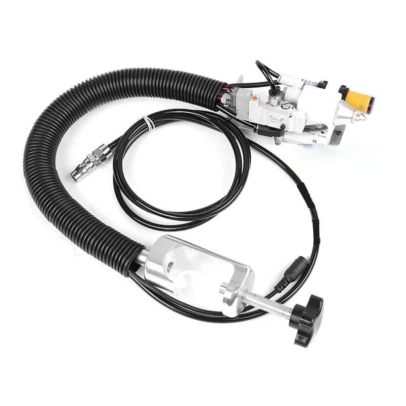 Sensing Ionizing Nozzle – Integrated Static Elimination & Dust, Automated Production Lines / Precision Machining