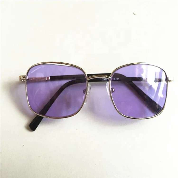 Metal Frame Manufacture Didymium Safety Glass Pnb586 Bg20 for Lampwork Beadmaking Flameworking PNB586