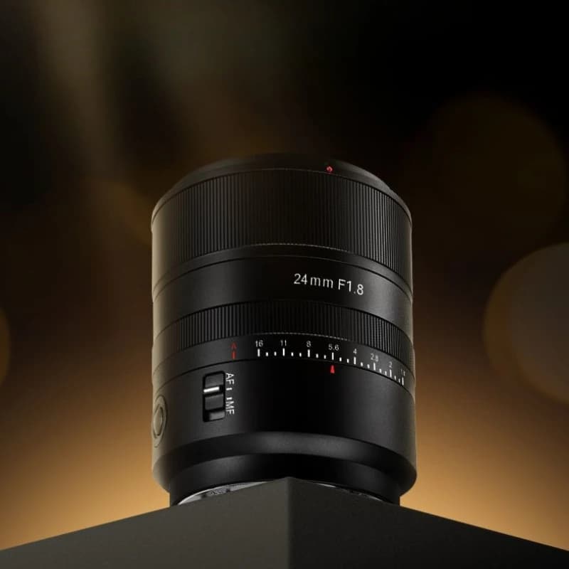 24mmF1.8 full frame size automatic portrait lens for Sony E Nikon Z Panasonic L port