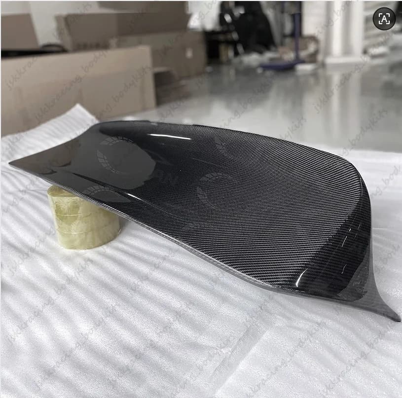 For Toyota GR YARIS GXPA16 Carbon Fiber Rear Spoiler Roof Wing lip car Bodykits