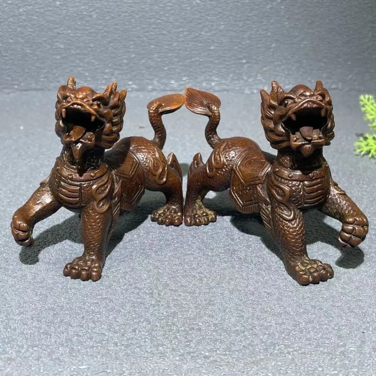Rare Collection Pair Bronze Handmade Kirin Figure Statue Home Decoration Fortune Retro Desktop Feng Shui Ornaments