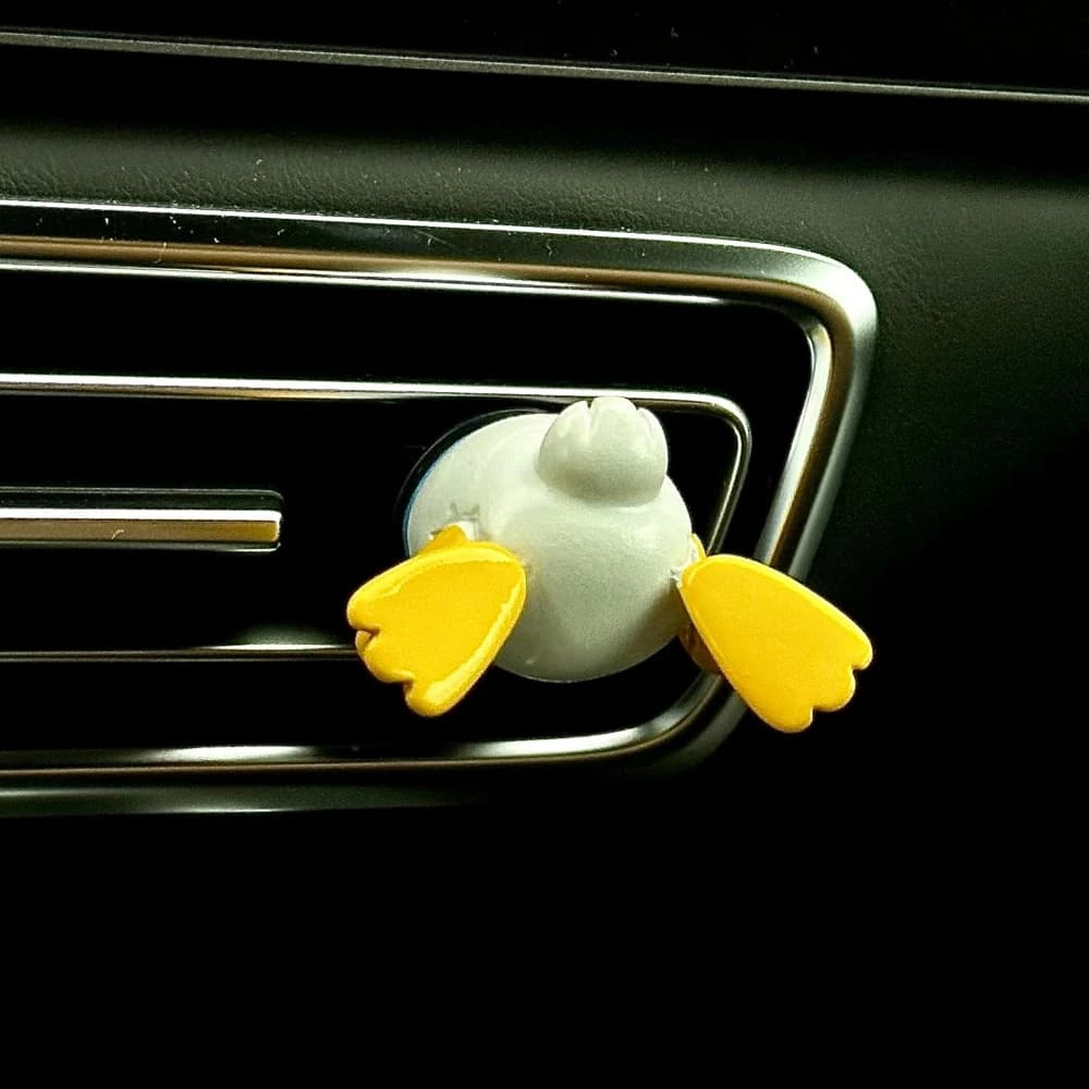 Funny Duck Car Air Vent Decoration and Clip with Air Freshener Natural Scent Tablet and Refill, Car Aromatherapy Accessories