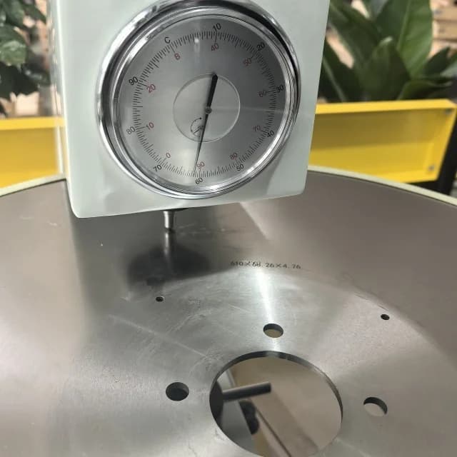 Industrial Yuanzhou Brand Log Saw Blade Oversized 610 Facial Toilet Paper Cutter Bandsaw Rotary Knife 3 Months Warranty
