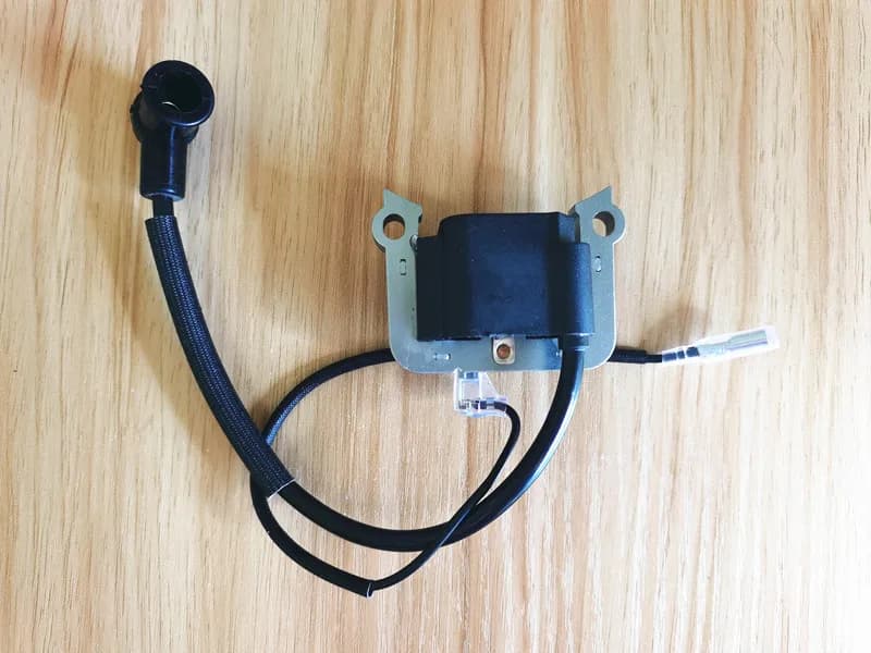 TH43 Ignitions coil for Kawasakis TH48 KBL43 KBH48 43CC spares 48cc motor parts solid stator ignitor igniter 211712195