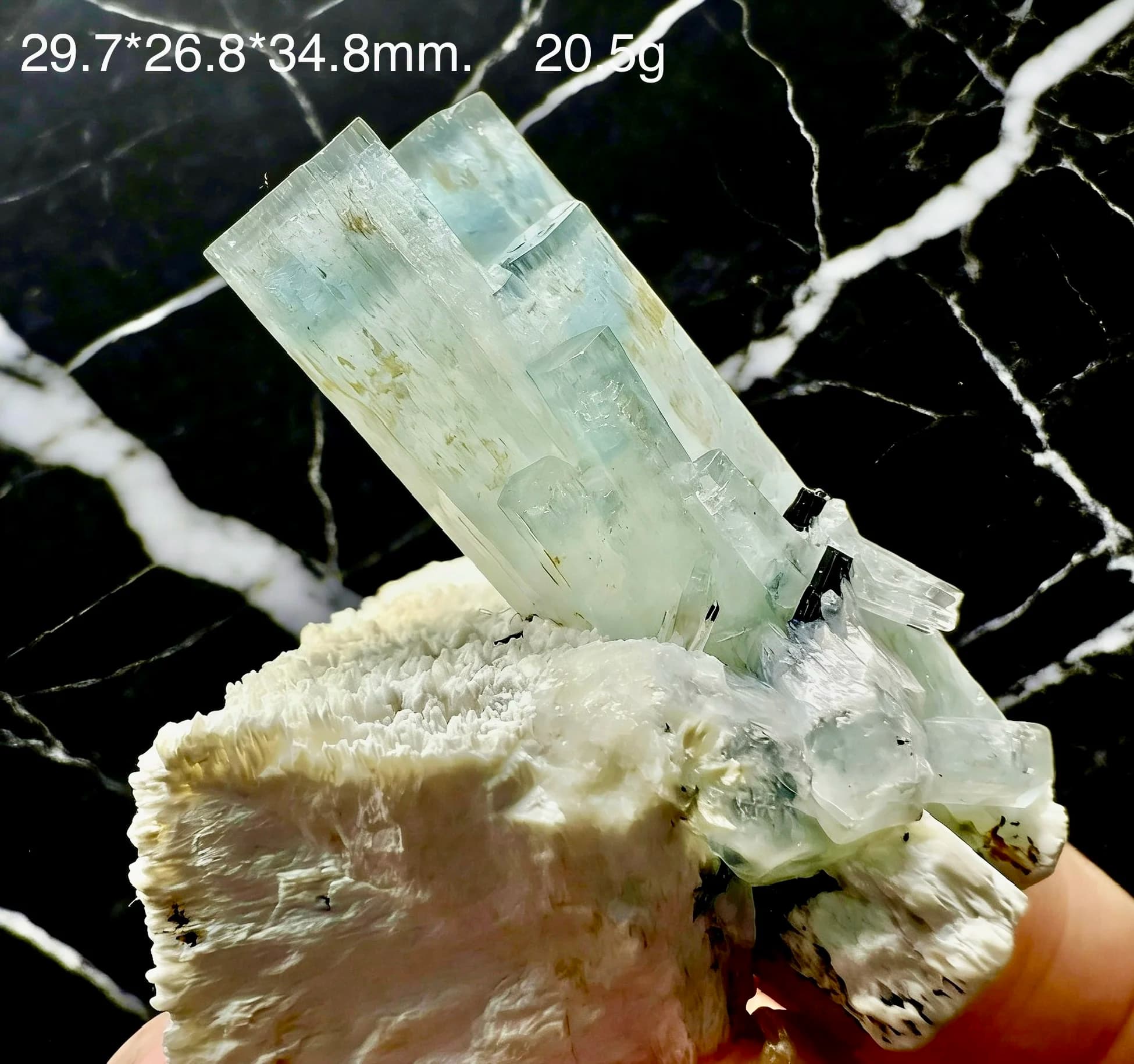 Natural 5A Aquamarine Gemstone March Birthstone  Rough Mineral Specimen Healing Crystal Geology Collection Raw Stone For Home