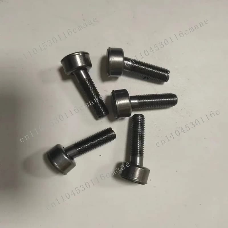 VHS137091030 SK250-8 SK350-8 J05E J08E Valve adjustment screws for excavator parts