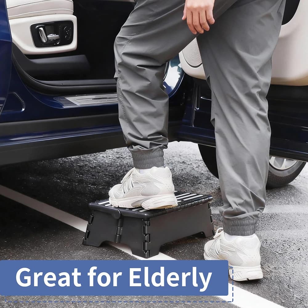 Folding Half Step Stool Portable Non Slip Heavy Duty for SUV RV Truck Offroad Outdoor Automotive Towing Accessories