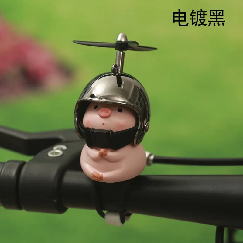 Car, children's bike, office desk, living room, bedroom, windy, spinning helmet, piglet decoration, ornament