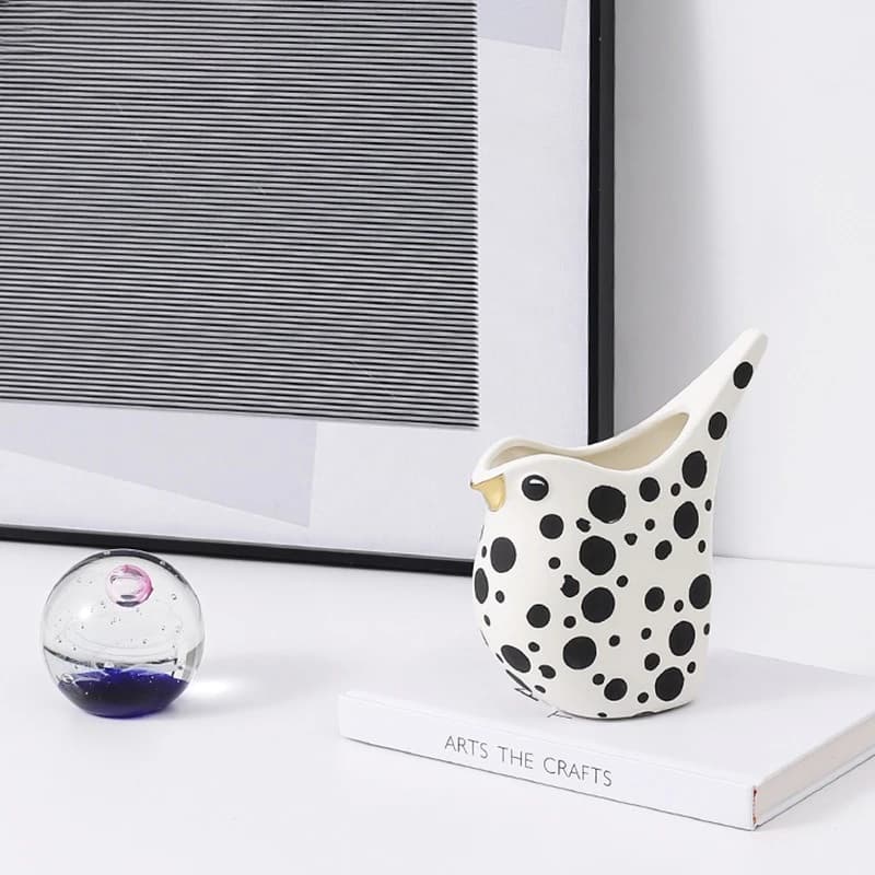 Modern home hand-painted ceramic bird ornaments, fashionable   bookcase fun soft decoration accessories