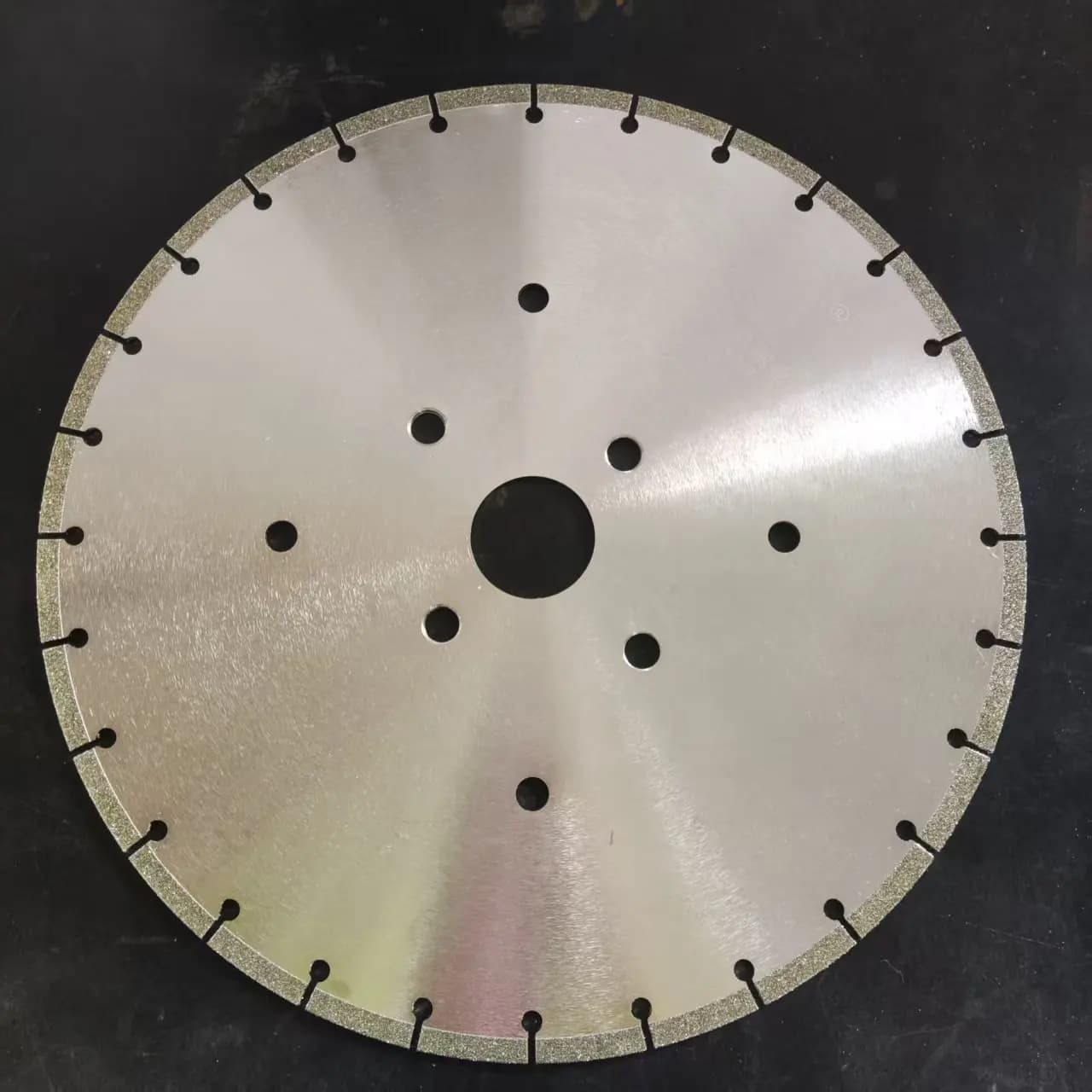 Diamond Blade Electroplated 40/45 Grit Fiberglass Grinder Disc 340mm Diameter 50mm Arbor Rip Saw Blade
