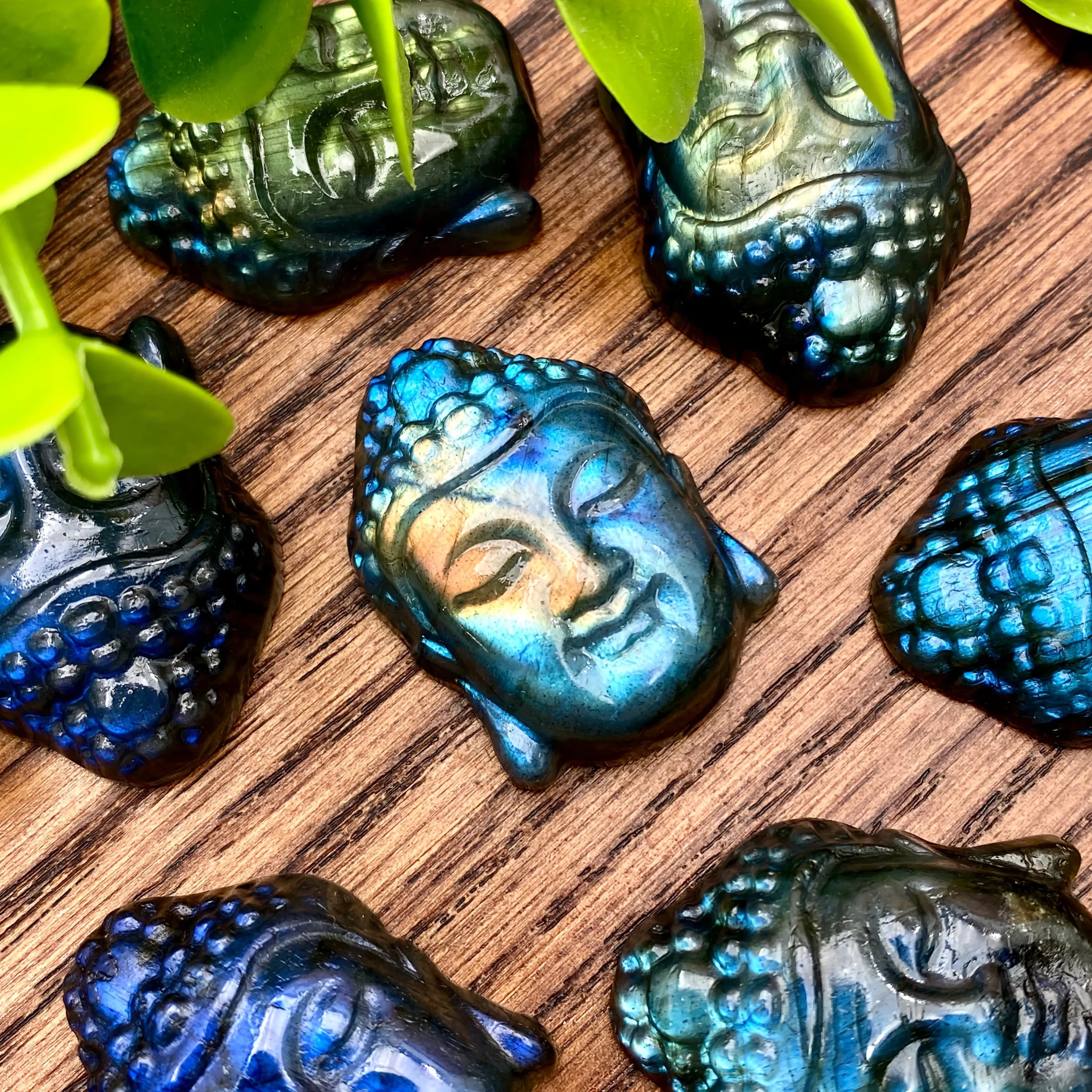 1PC Labradorite Head Carved from, Suitable for Birthday Presents, Party Decor, Christmas Gifts, Home Embellishments