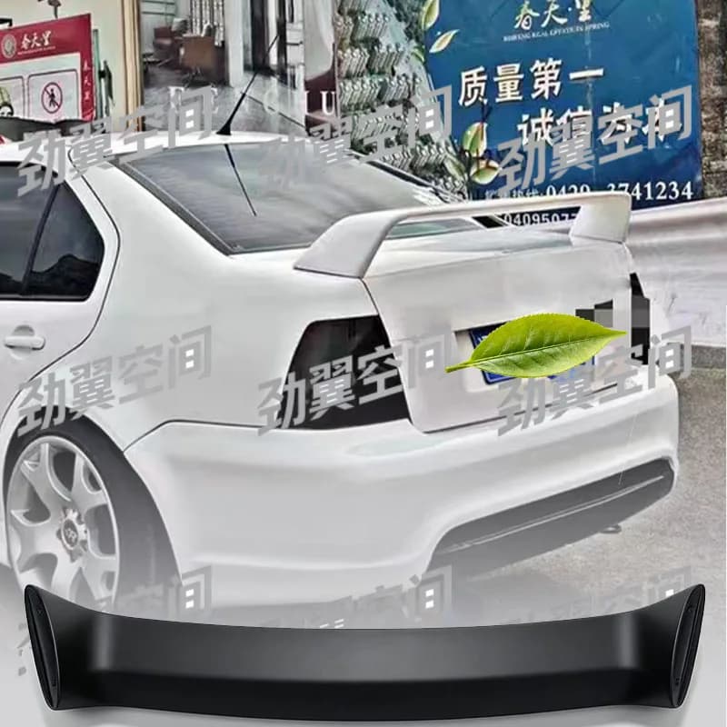 Real Carbon Fiber Rear Spoiler Wing Car Modification Accessories Fit For Volkswagen Bora R 2001 -2008
