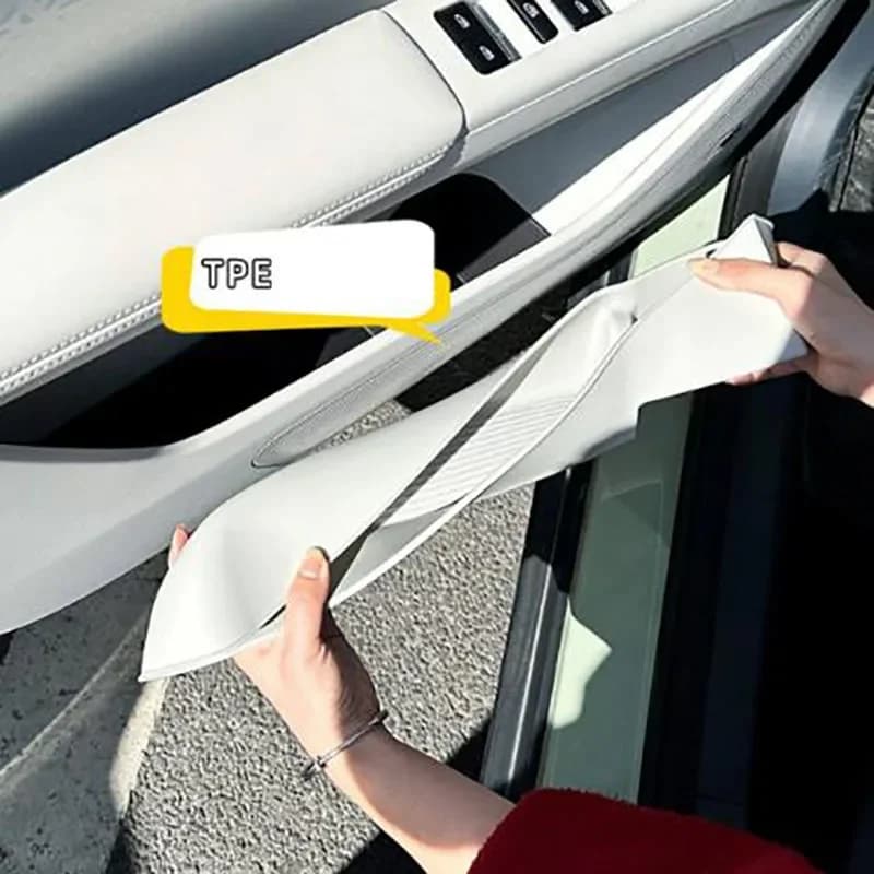 TPE Front Rear Door Slot Storage Box, Car Door Organizer Tray Interior Accessories for Geely Xingyuan EMAS 5 EX2 2024 2025 2026