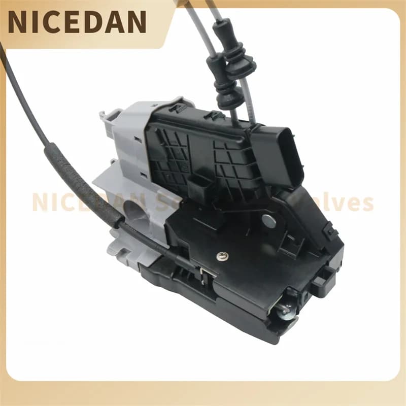 81320-D3010 Front Right Door Lock Actuator For Hyundai Tucson 2016-2021 81320 D3010 81320D3010 Cars Accessories 81320 D3010