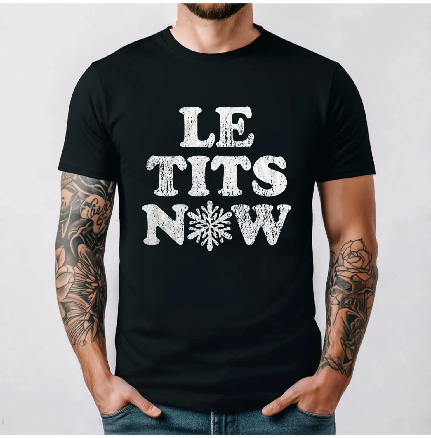 Mens Le Tits Now Letters T Shirt Funny Offensive Xmas Party B00b Song Joke Printed T-shirt Tops for Guys Adult Short-sleev 2025