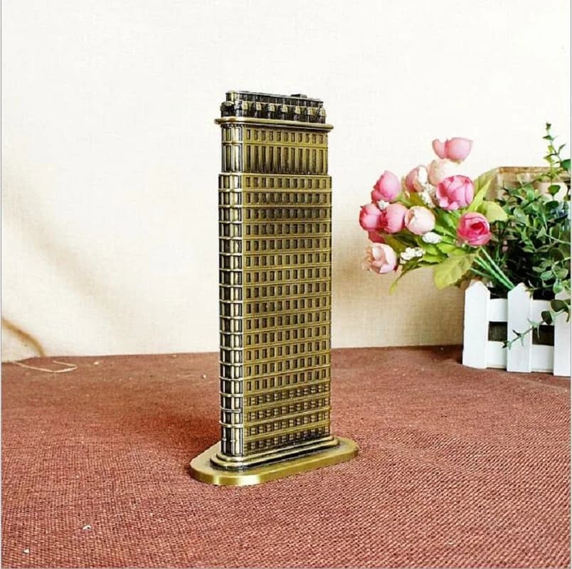 Famous Landmark Metal Model New York Flatiron Building Architecture Decor Metal Crafts Fuller Building Model Gift for Friend