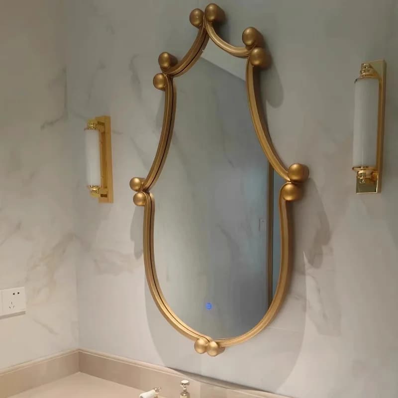 Accessories Small Shower Bathroom Mirror Led Wall Vintage Touch Screen Bathroom Mirror Rechargable Irregular Home Furniture