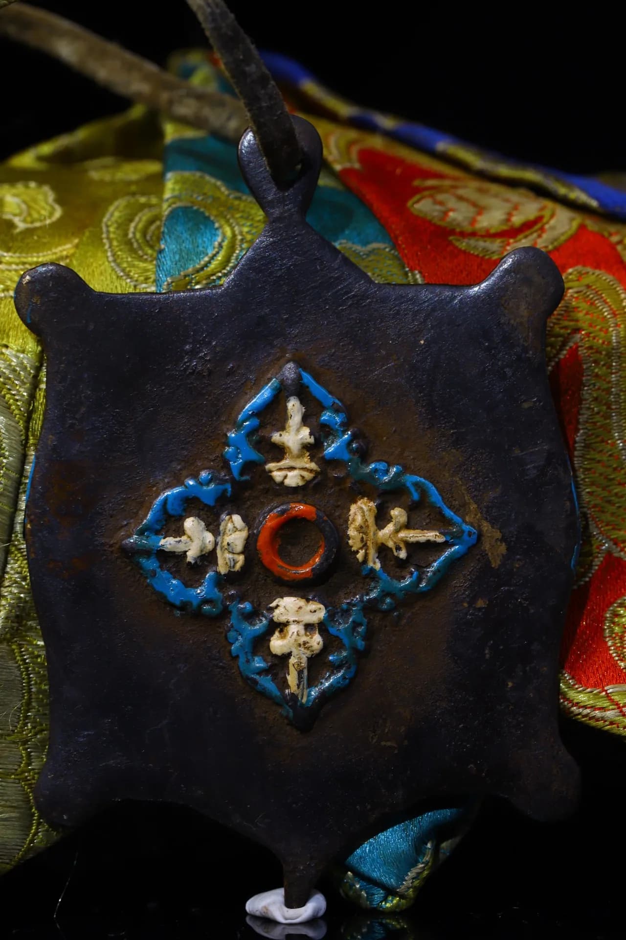 3"Tibetan Temple Collection Old Bronze Painted Nine Palace Bagua Buddha Card Cross Vajra Amulet pendant Town House Exorcism