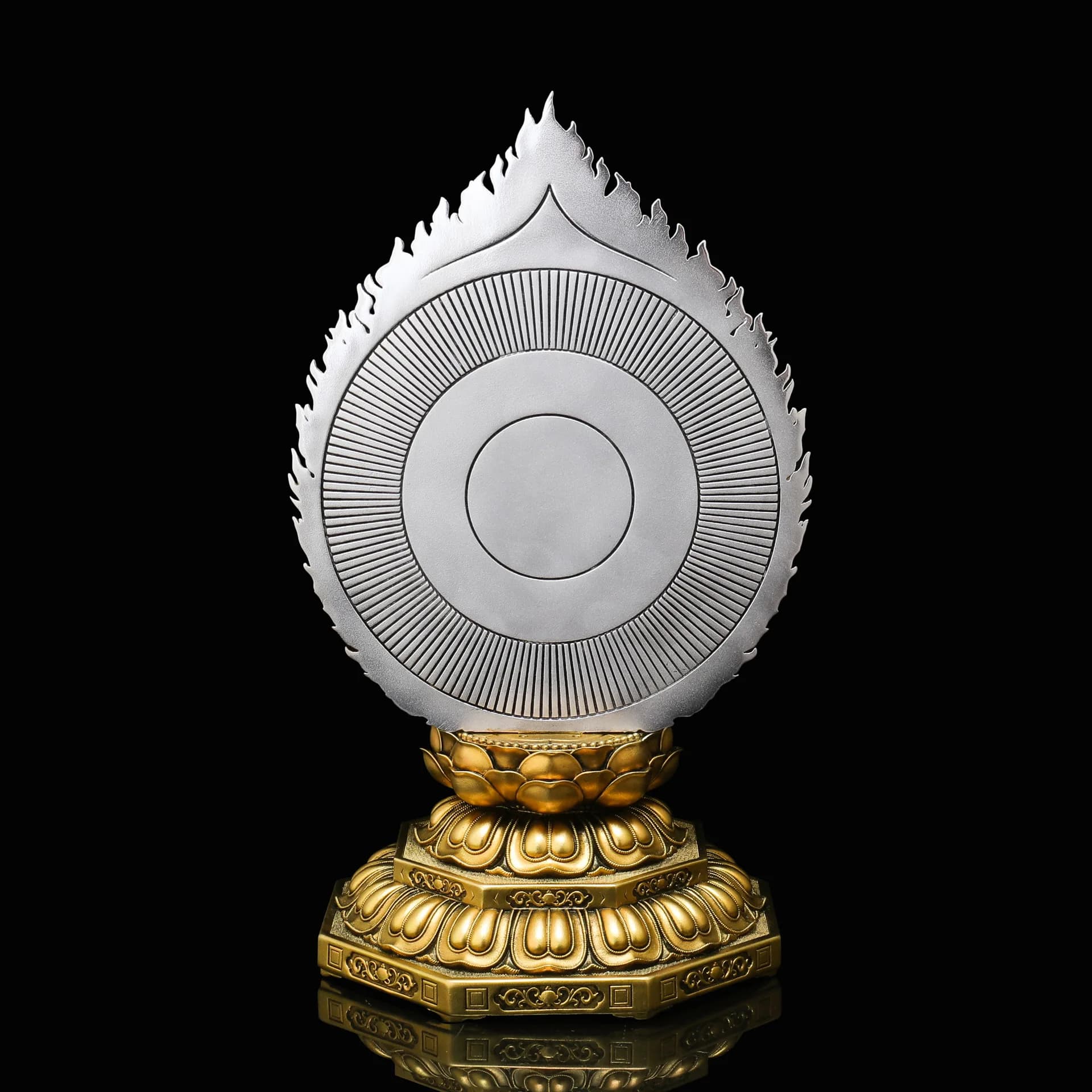 YFY  brass thousand-handed  Buddha statue ornament Buddhist hall temple  surface silver ancient method old color gold effect