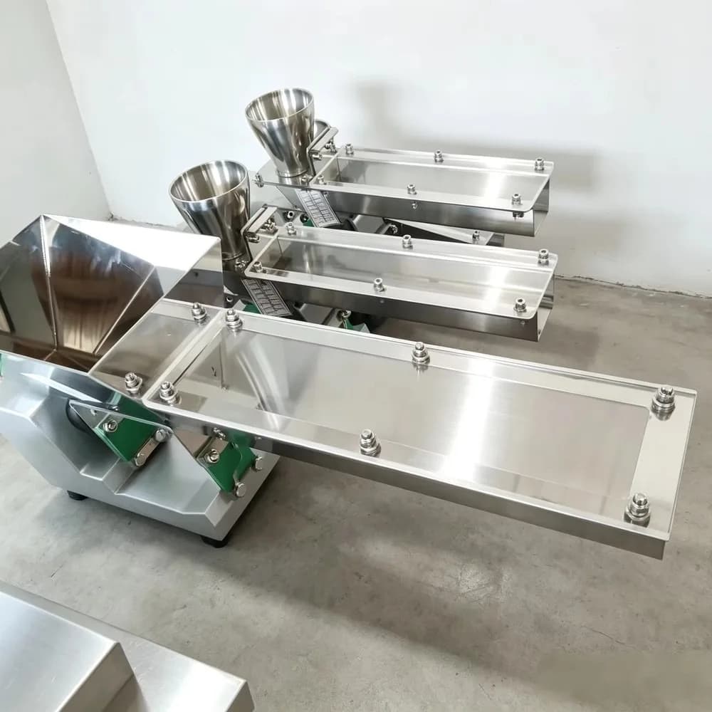 DSW Vibrating Feeder Storage Hopper Acrylic Trough Cover Observation Window 60KW Multi-Voltage 1-Year Warranty
