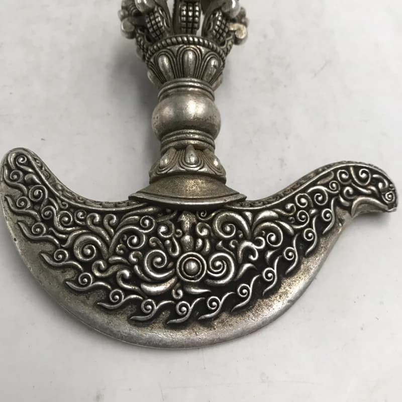 Antique-Style Handicrafts Old White Copper Silver-Plated Vajra Pestle Ax Nepal Miscellaneous Handicrafts Ornaments