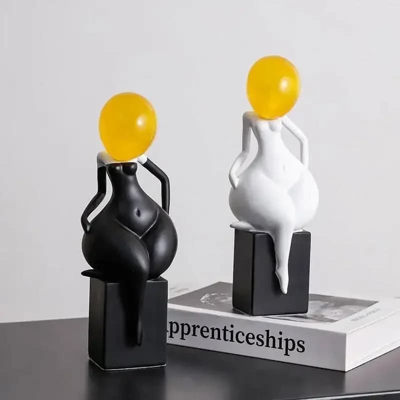 Resin Handicraft Black and White Color Match Abstract Art Figures Female Body Decorative Figurines Home Decoration Accessories