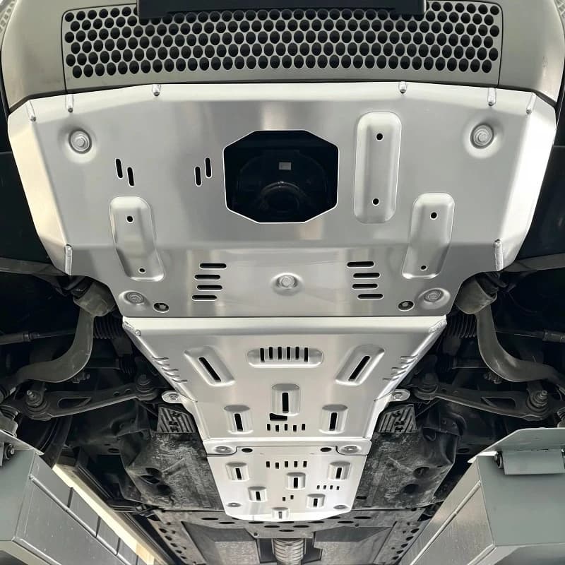 Lightweight 8mm Magnesium Aluminum Alloy Chassis Guard  90 2.0T  2021- Engine Skid Plate Underbody