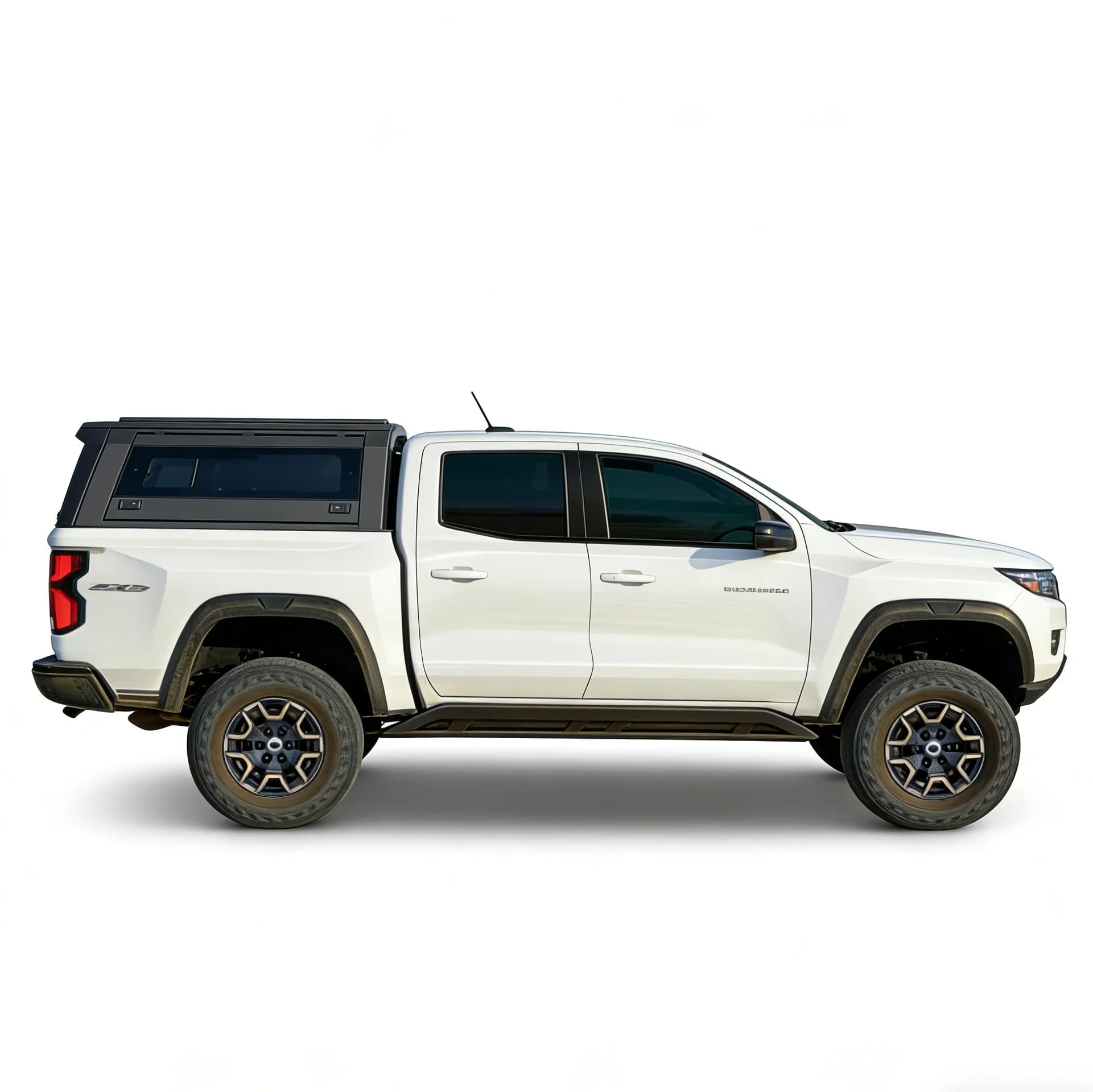 In Stock Fishing Pickup Cap Lightweight UV-Resistant Topper Canopy Cover for Chevrolet Colorado (Slant Back + Side Step)