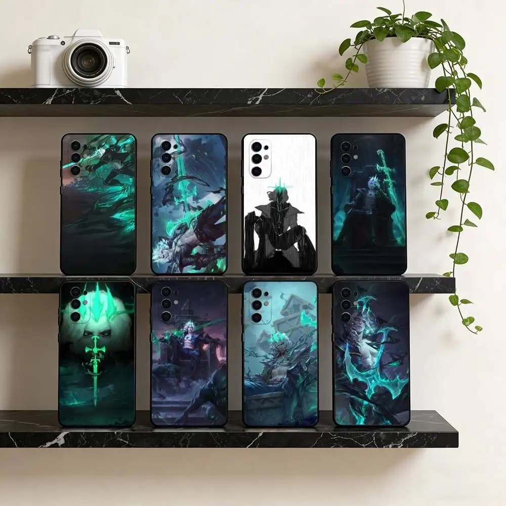 Ruined King Phone Case For Samsung S25,S24,S21,S22,S23,S30,Ultra,S20,Plus,Fe,Lite,Note,10,Black Cover