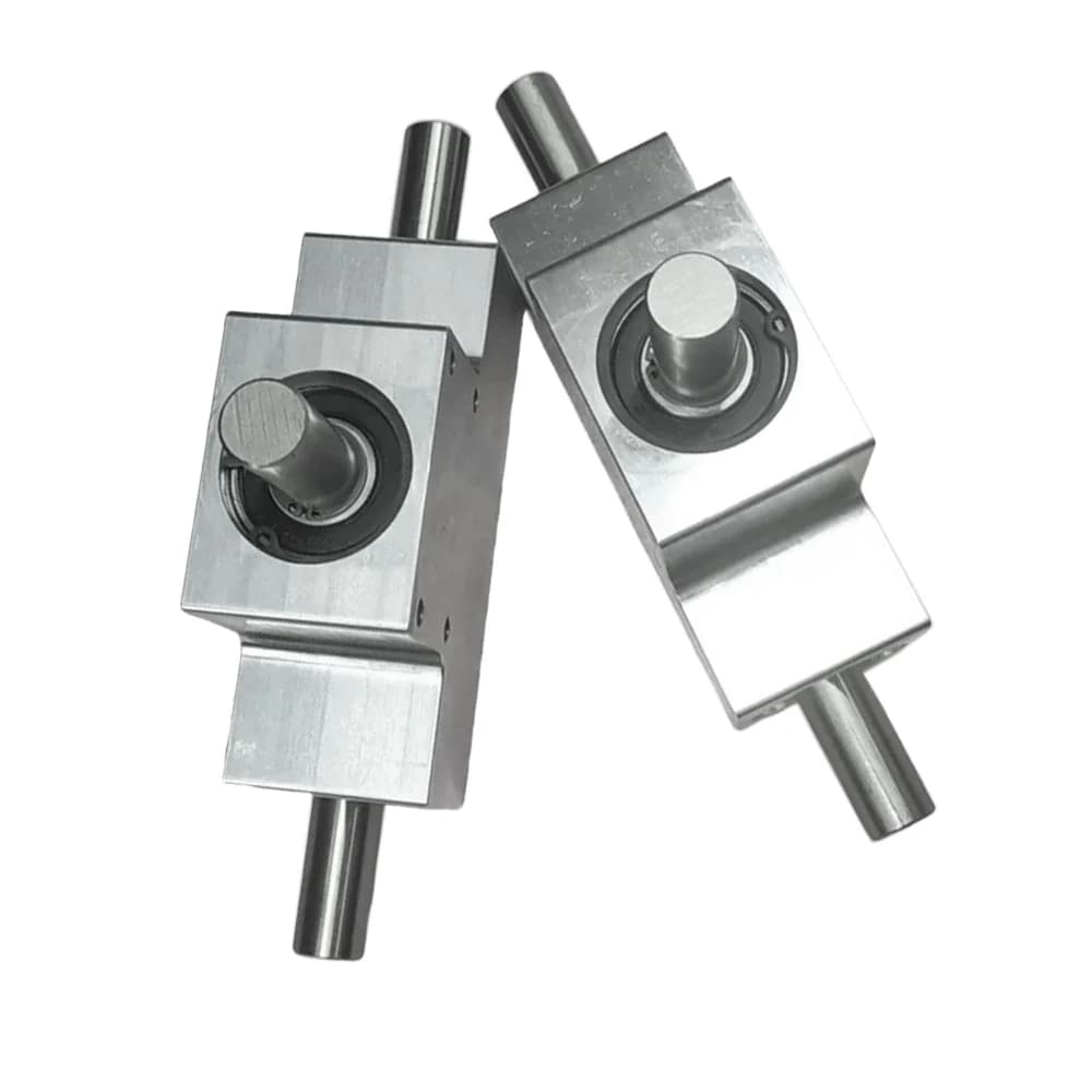 90 Degree 1:1 Ratio Spiral Bevel Gearbox 15mm Shaft Diameter Right Angle Drive Single/Dual Output Reduction Gear Box