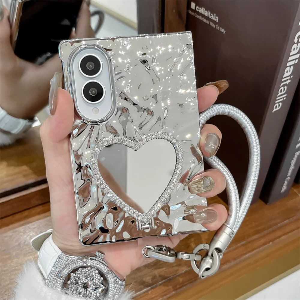 Korean Luxury Glitter Love Heart Mirror Pearl Bow Chain Case for Samsung Galaxy Z Fold8 Ultra Fold7 Fold6 Back Cover