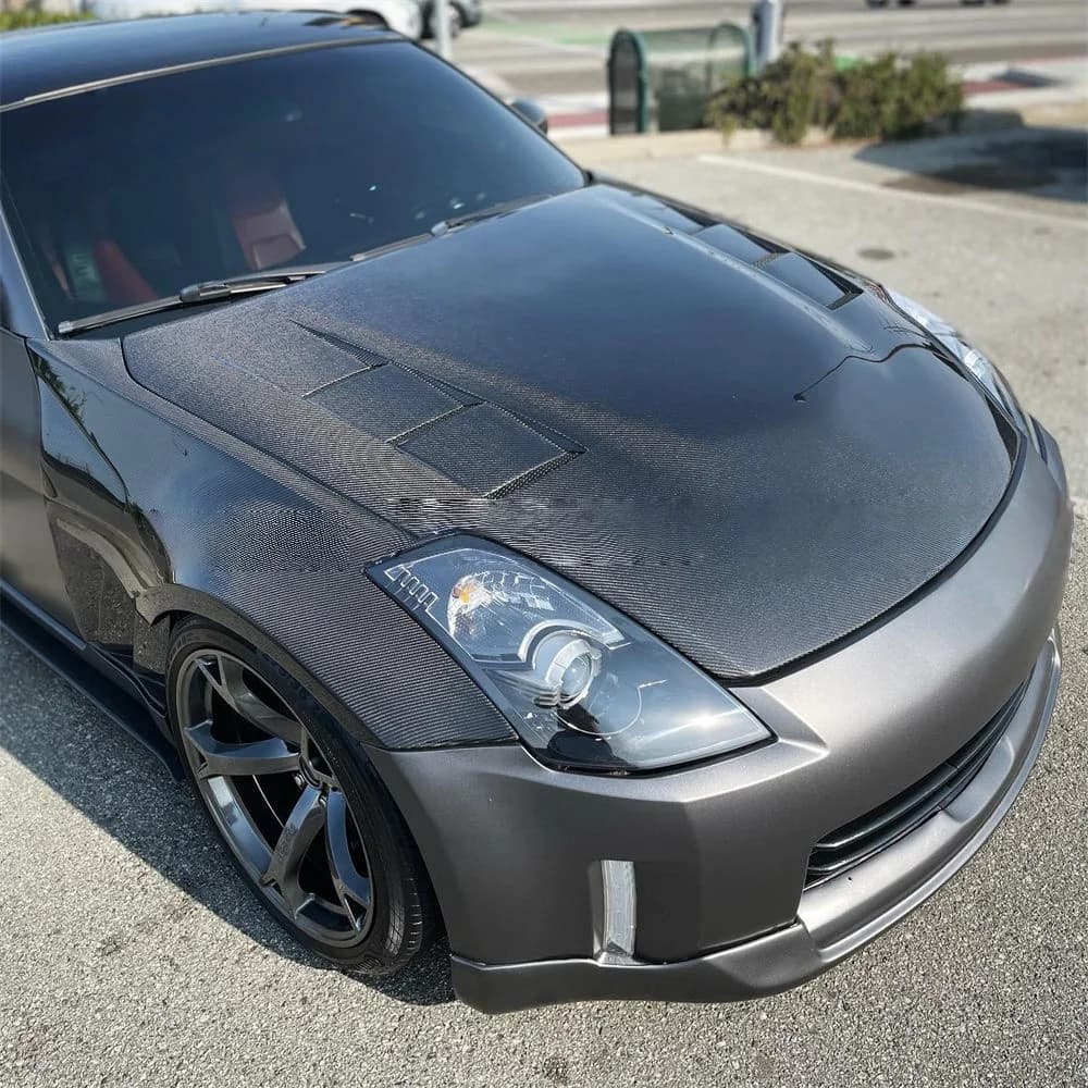 TS Style High-quality Carbon Fiber Engine Hood Suitable forNissan 350z Z33 Modification and Upgrade Engine Hood Body Kit