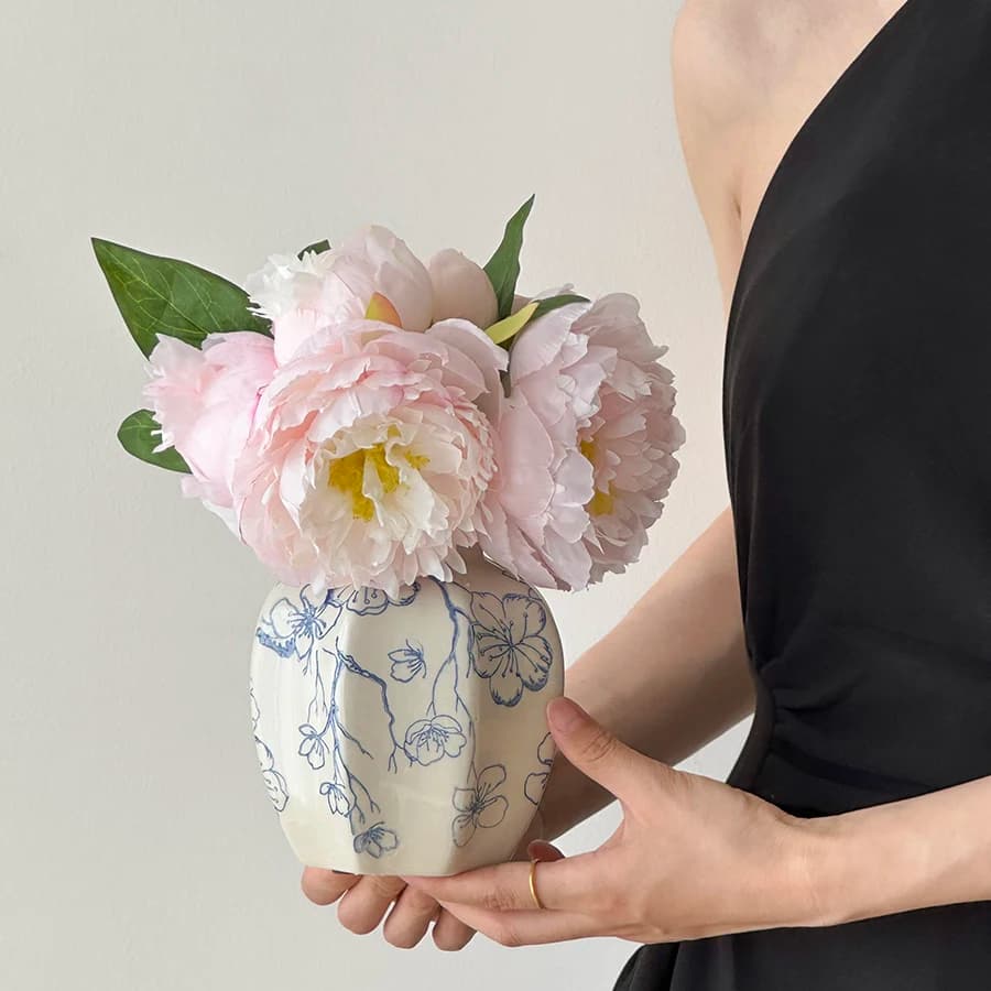 CuteLife Nordic Ceramic Large Decorative Vase Ornaments Porcelain Wedding Table Vase Vintage Home Garden Artificial Flower Pots