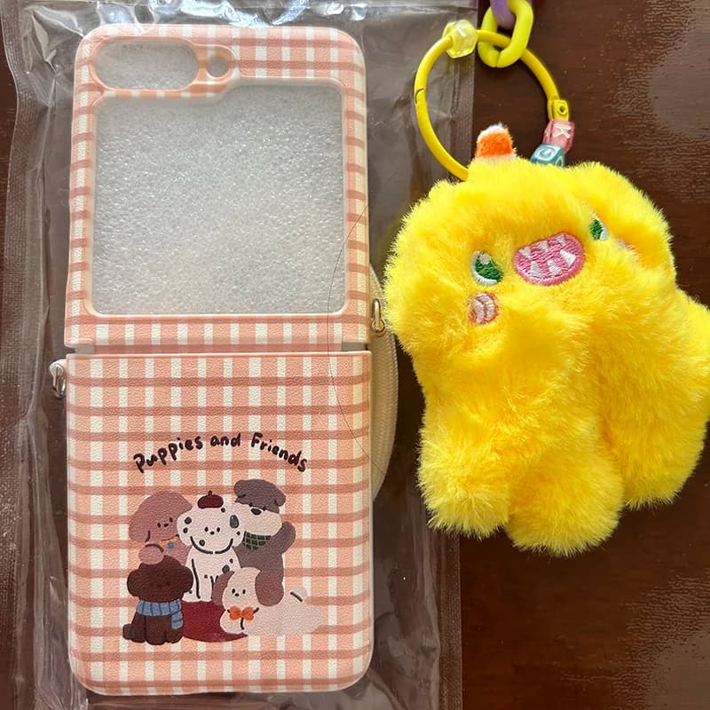Cute brown grid phone case for Samsung Galaxy Z Flip 6 Case Leather flip case fundas with cartoon plush pendant and lanyard