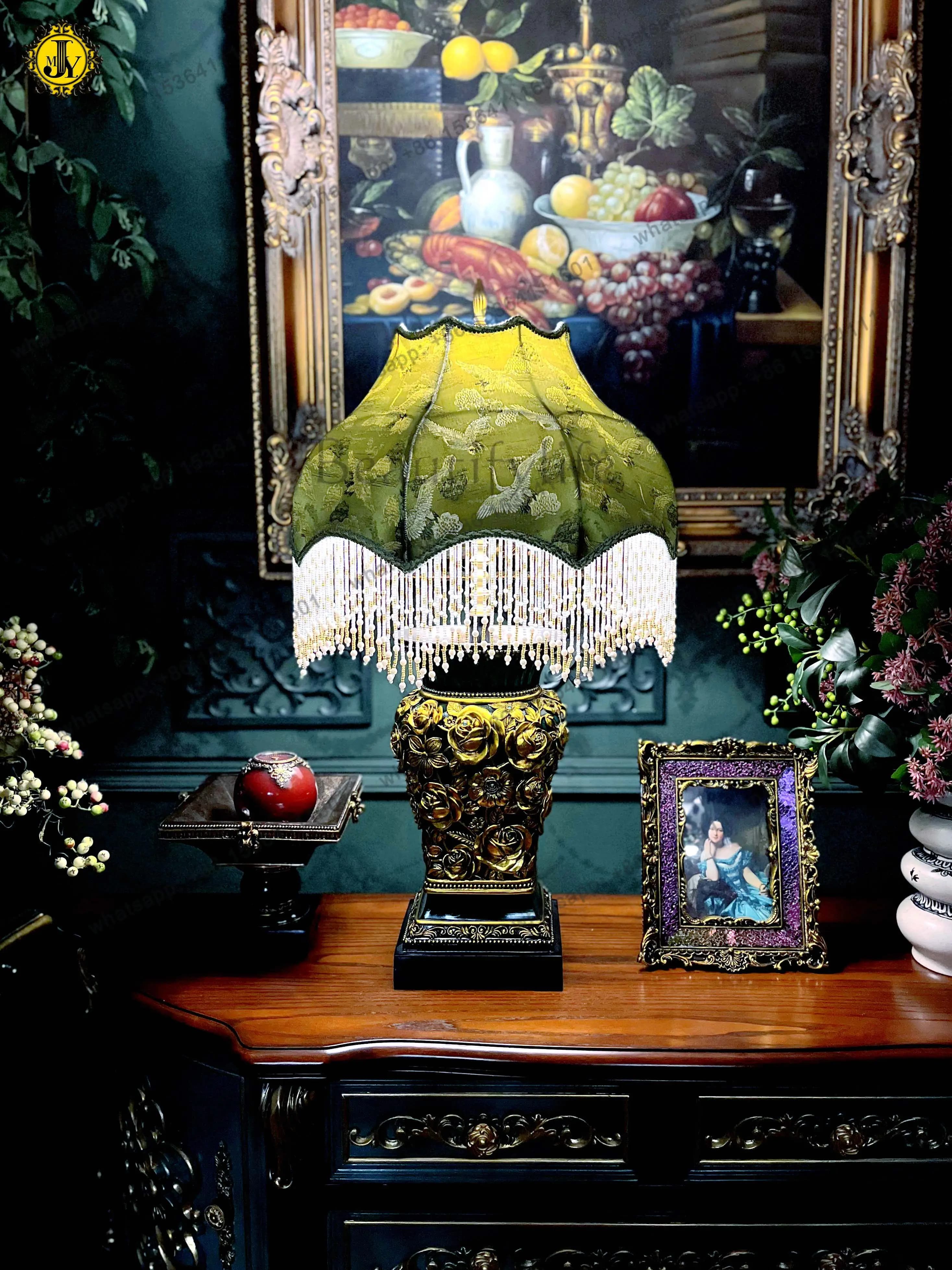 French Chinese style American European style living room luxury bedside table high-end green ornaments