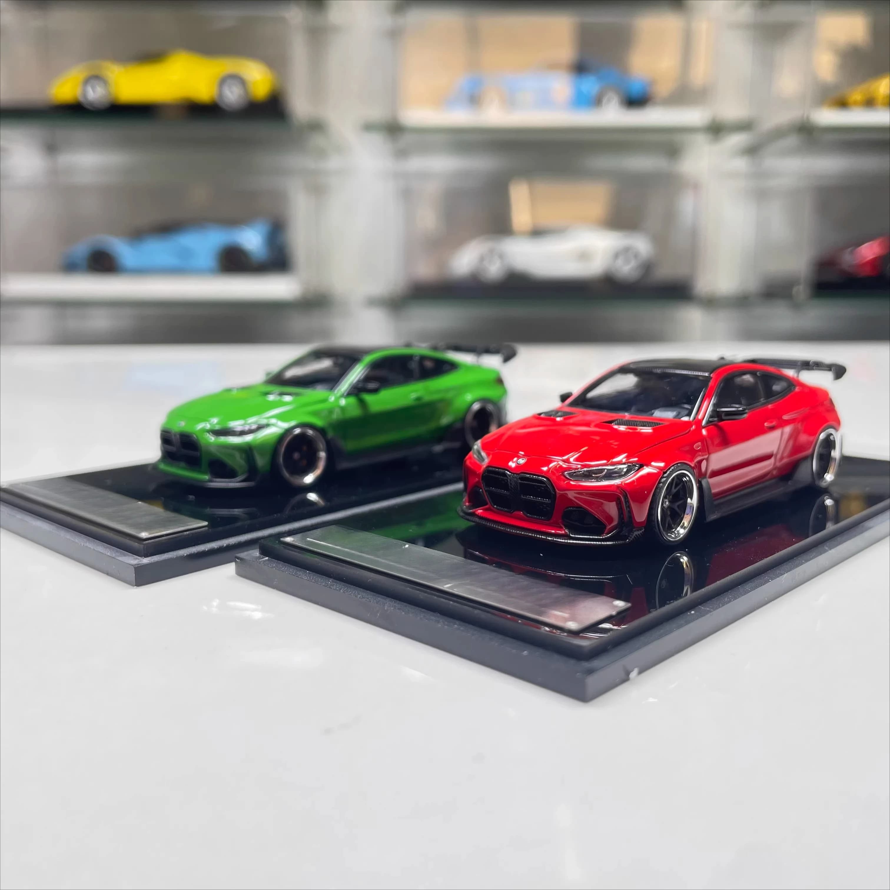 For M4 G82 car model 1:64 Resin material ornaments，for festival gifts collection, display and appreciation