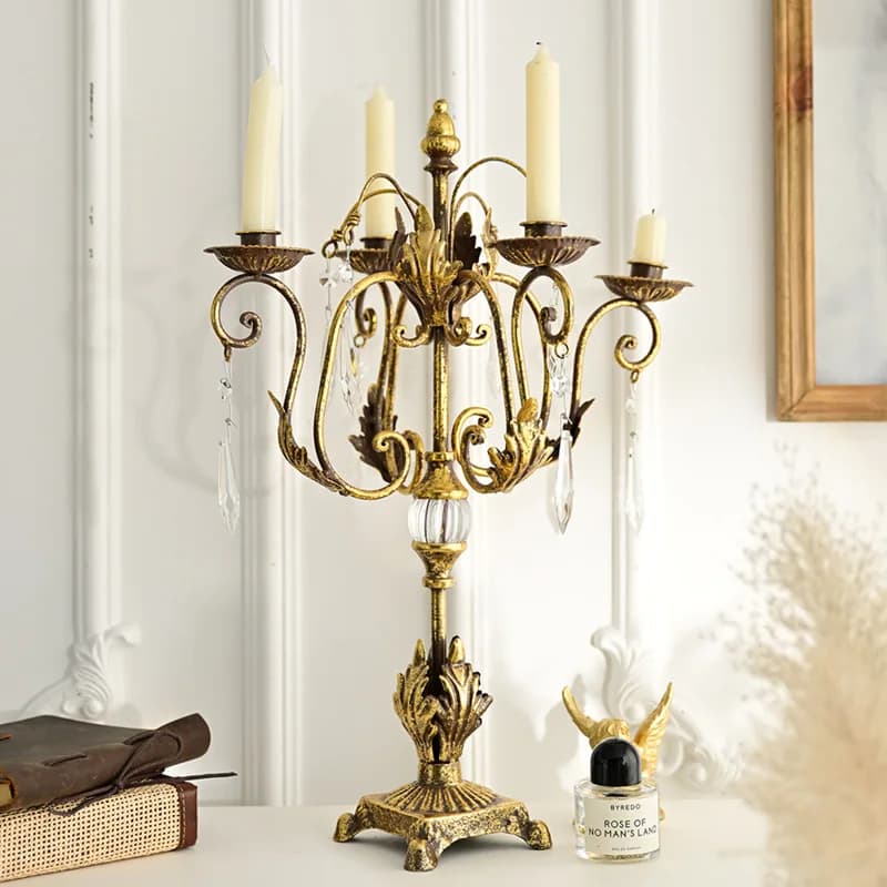 French wrought iron candle holder ornament, crystal romantic atmosphere candle holder, retro high-end feeling candle cup