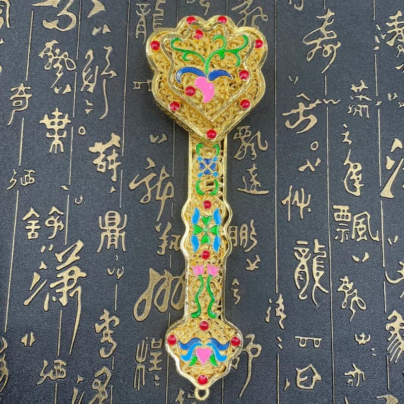 Antique-Style Handcrafted Auspicious Ruyi Handheld Piece with Gilt Hollow Carving and Inlaid Gemstone Ornament