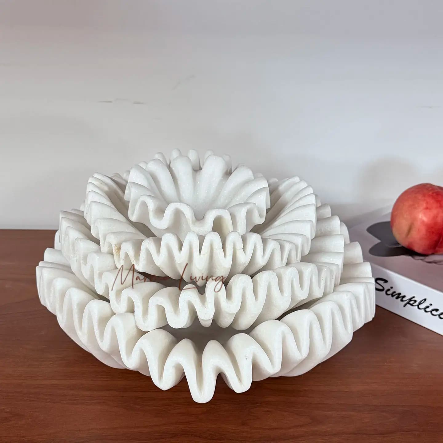 French Luxury Marble Ruffle Fruit Bowl Modern Minimalist Creative Decor for Home Hotel Restaurant Coffee Table