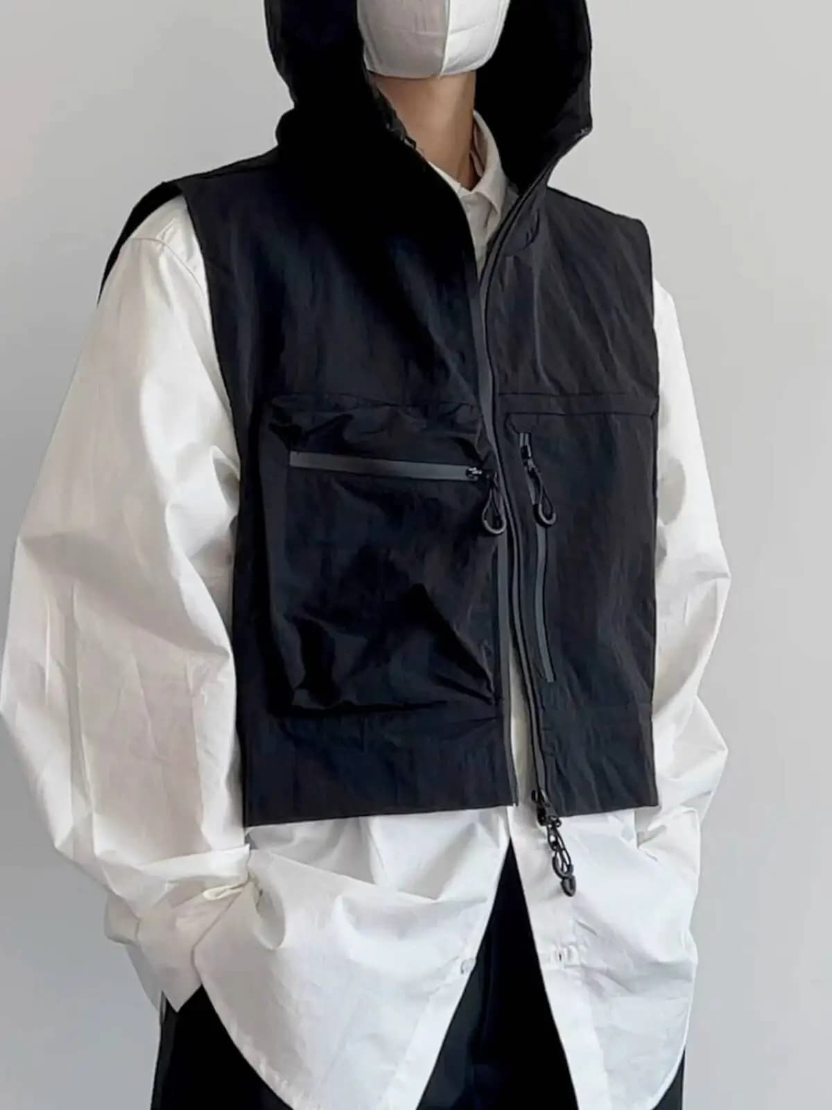 2026 New Japanese Style Short Casual Multi Pocket Fishing Hooded Vest For Men Women Outdoor Workwear Sleeveless Jacket Coat Tops