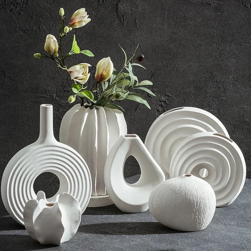 Nordic Vase Circular Hollow Ceramic Donuts Flower Pot Home Living Room Decoration Accessories Interior Office Desktop Decor Gift