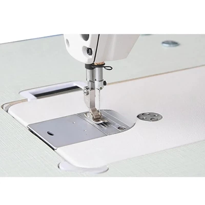 9600 Brand new high speed flat car lockstitch sewing machine electric industrial sewing machine household sewing bedding