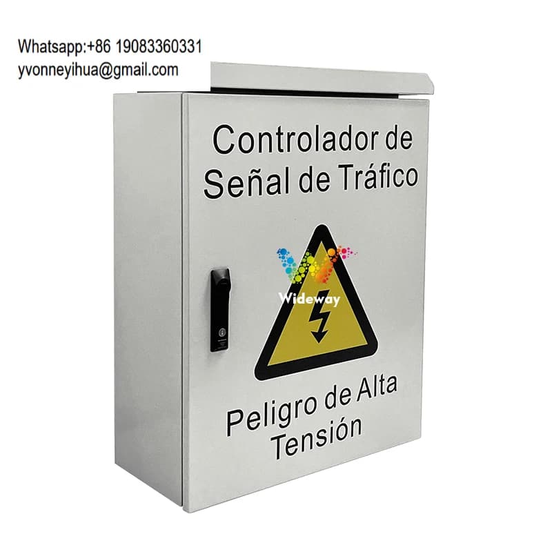 Smart LED Traffic Light Controller