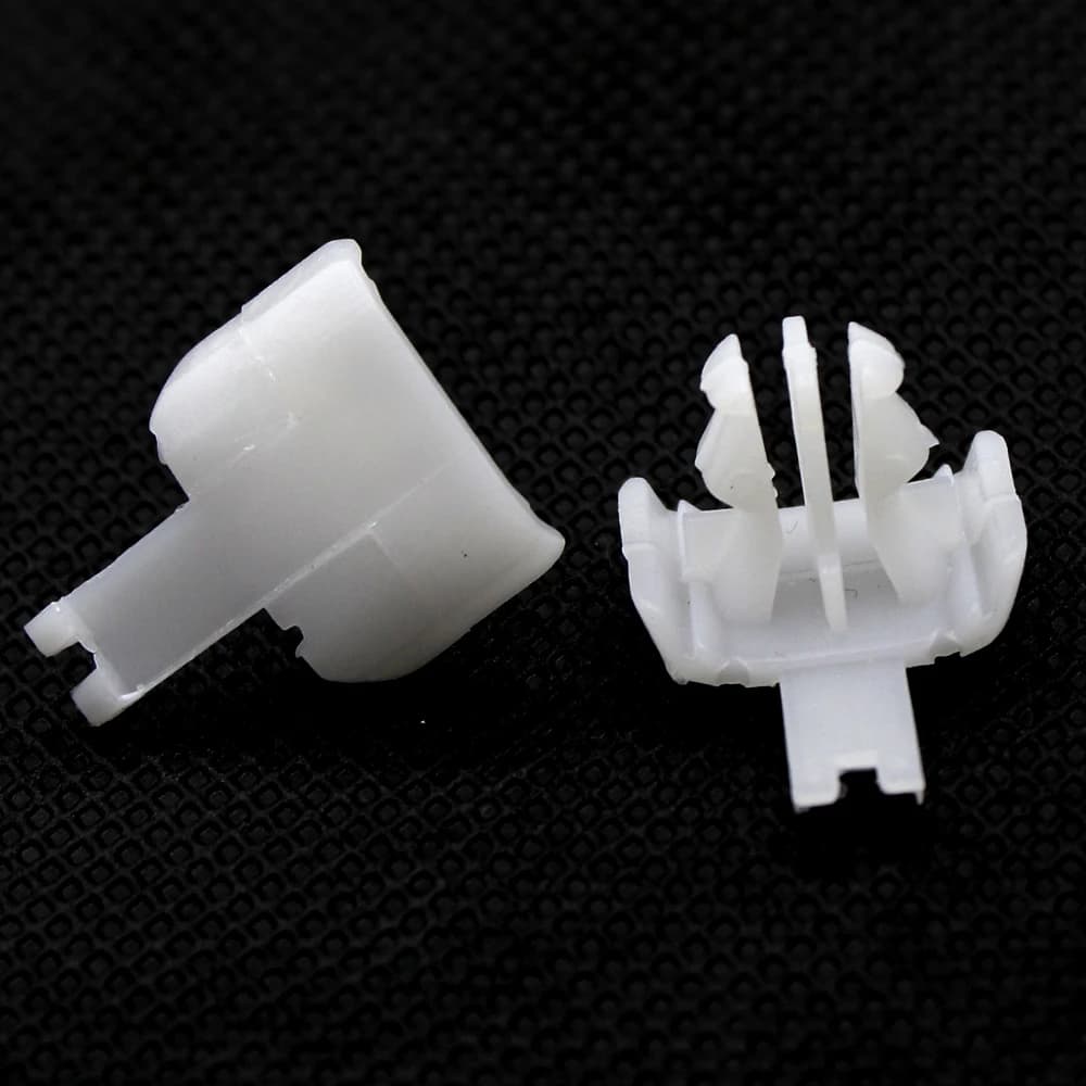 Auto Door Panel Side Corner Lower Snaps Fastener For Audi Volkswagen Passat 3B0853575 Car Body Clip