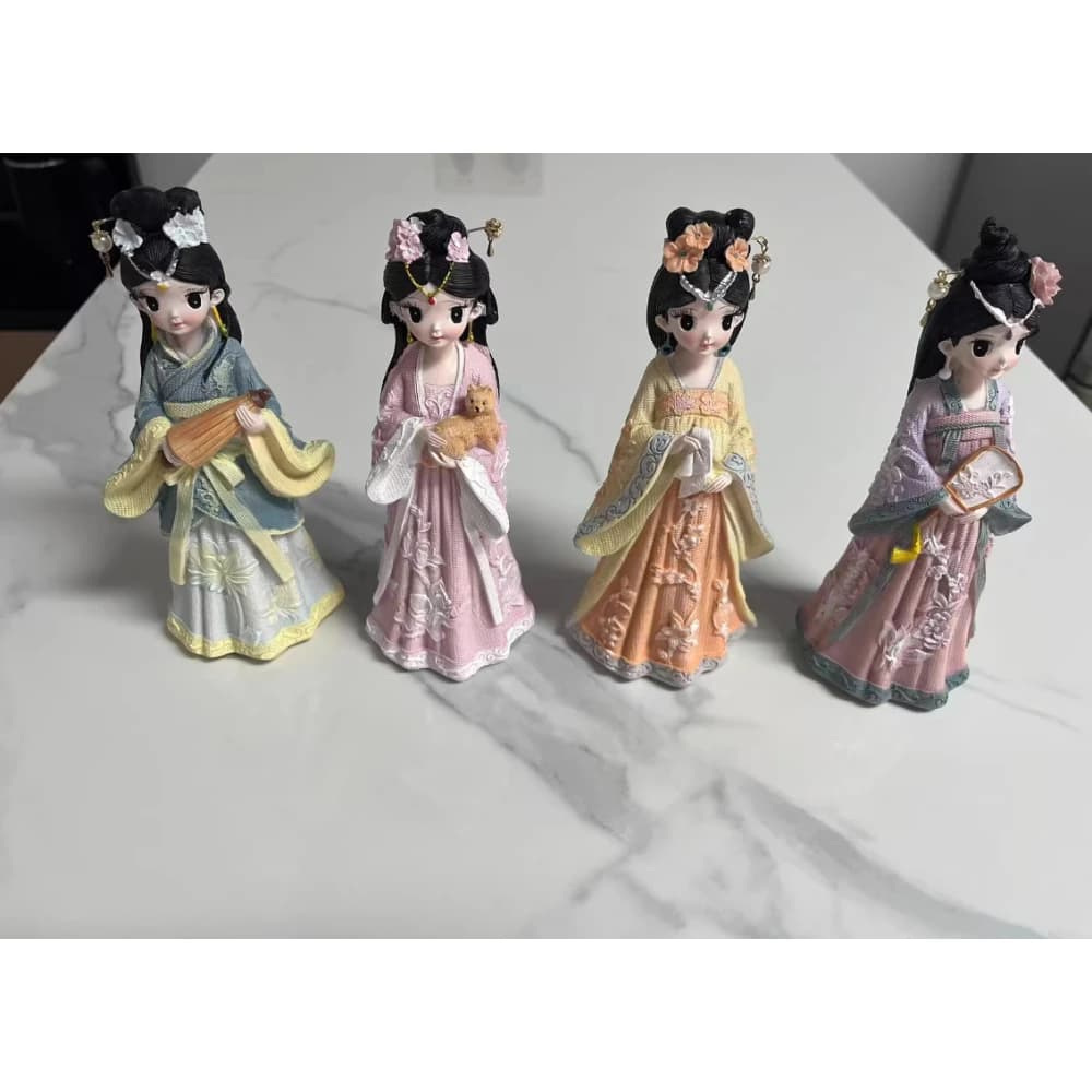 Personalised Cartoon Delicate Chinese Style Hanfu Girl Ornament Vintage Resin Home Desktop Decoration Girl Birthday Gift