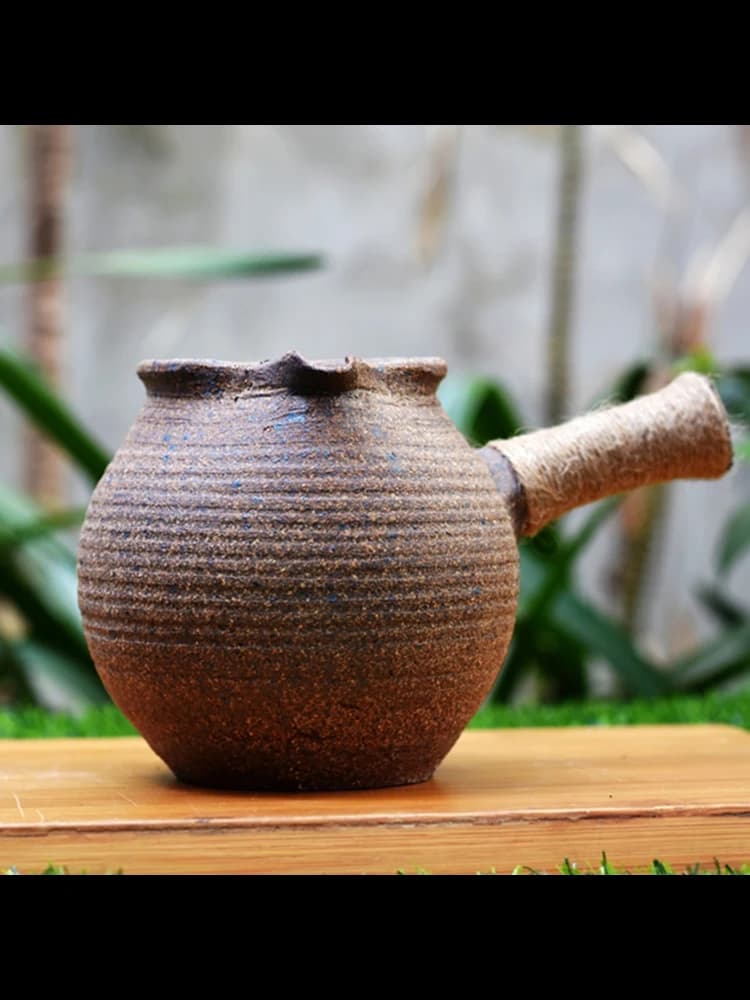 Yunnan coarse pottery roasted tea pot, earthenware handmade tea set, vintage wood fired boiled tea