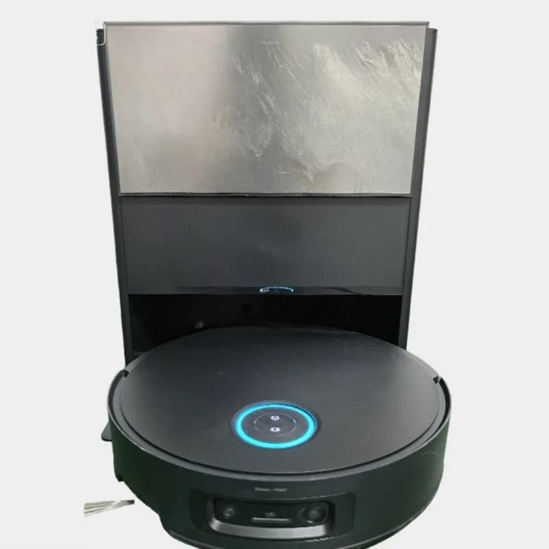Sweeping robot sweeping and dragging integrated automatic dust heat collection